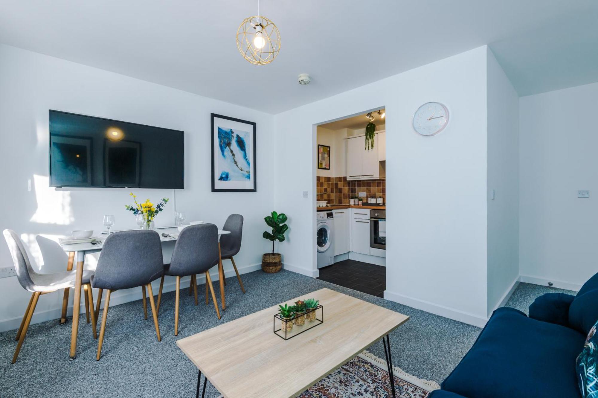 The Consort Serviced Apartment Ковентри Экстерьер фото